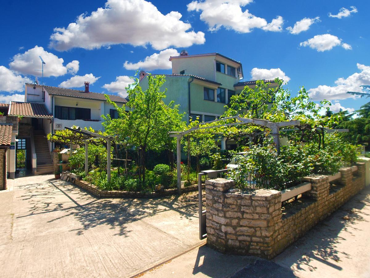 Apartments Pula 1618 ภายนอก รูปภาพ